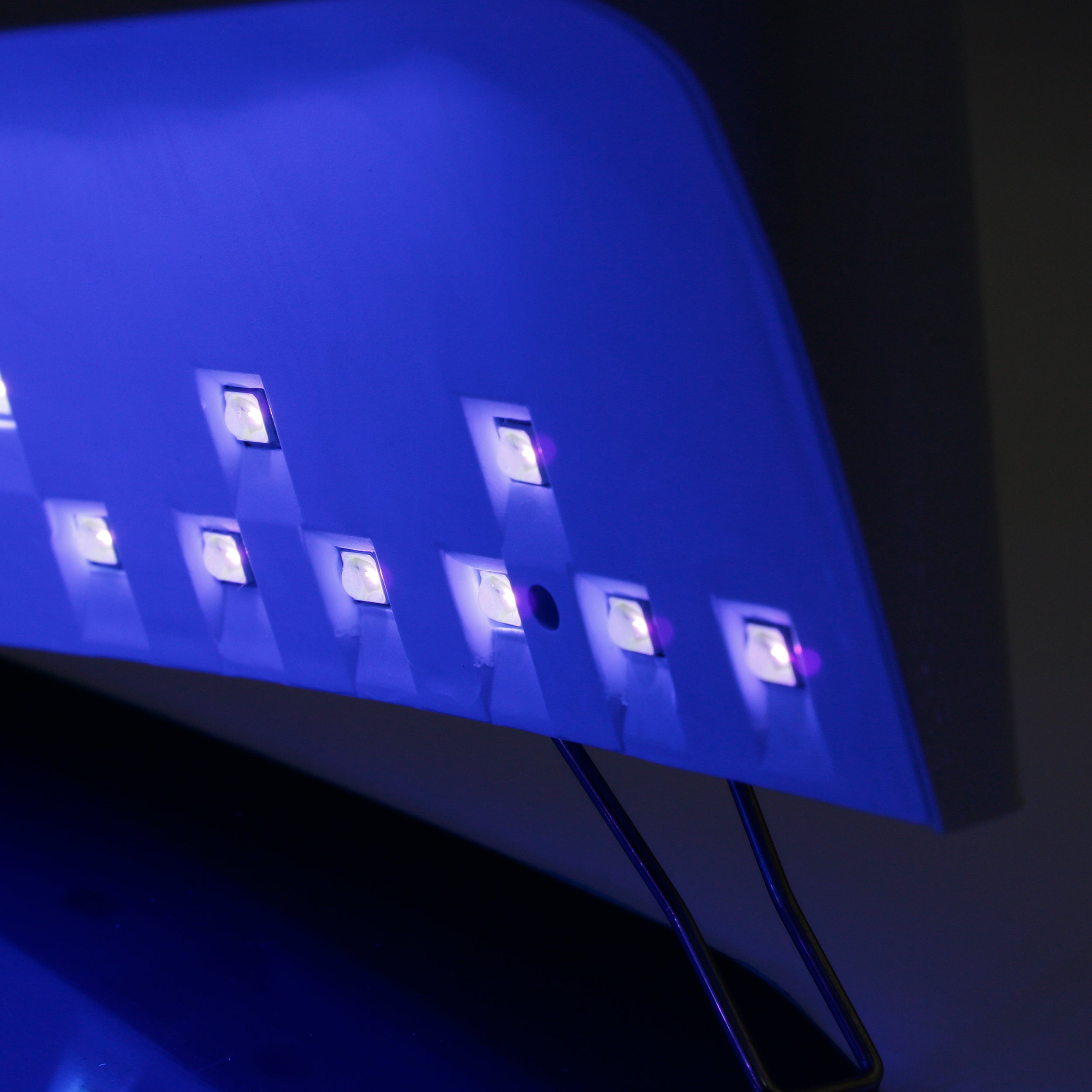 QNC - Cordless UV LED Lamp 72W (White/ Pink) - NEW 2025