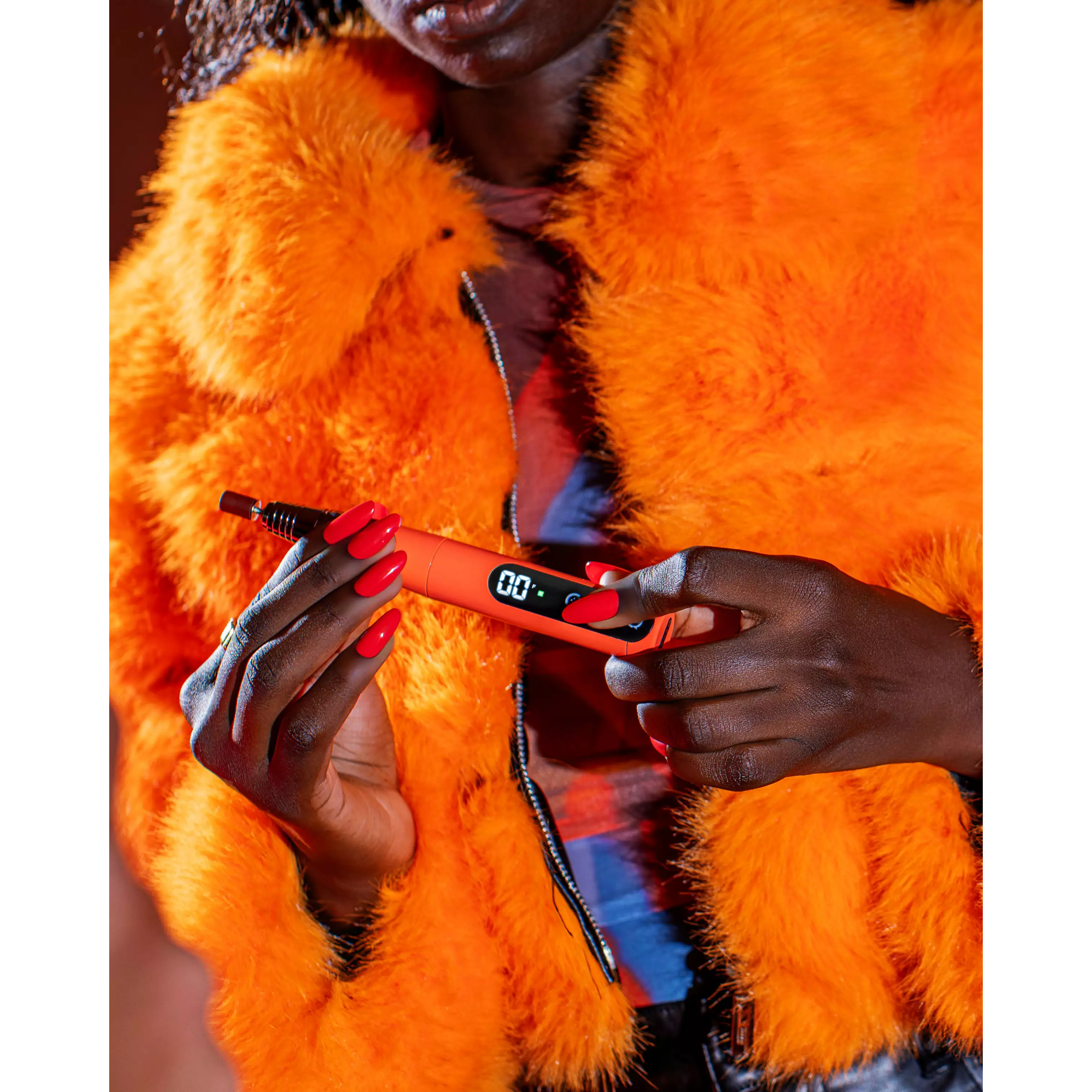 Gelish Go File Wireless E-File Portable Rechargeable (FREE 12 Bits Plus 6 Sanding Bands)